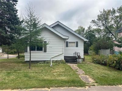 4702 W 8th St, Duluth, MN, 55807