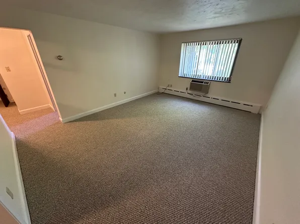 (undisclosed Address), Arlington, MA 02476