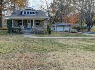 10401 E 70th Ter, Raytown, MO 64133