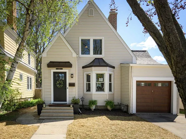 653 Sheldon Street, Madison, WI 53711