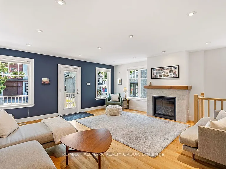 23 Newton St — Photo 13