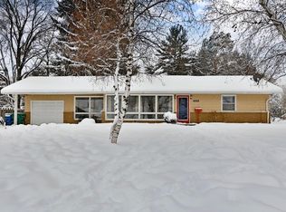 6325 Hampshire Pl N, Minneapolis, MN 55427