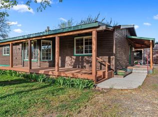 2805 N Cherry St, La Grande, OR 97850