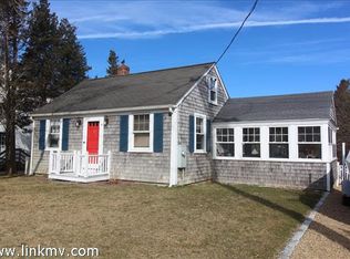 39 W Tisbury Rd, Edgartown, MA 02539