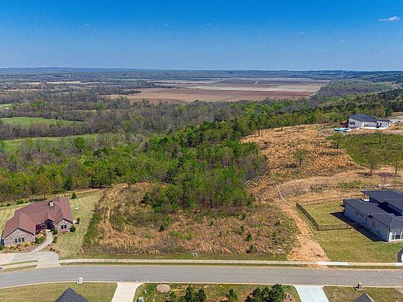 5th image of 15625 Summit View Ln