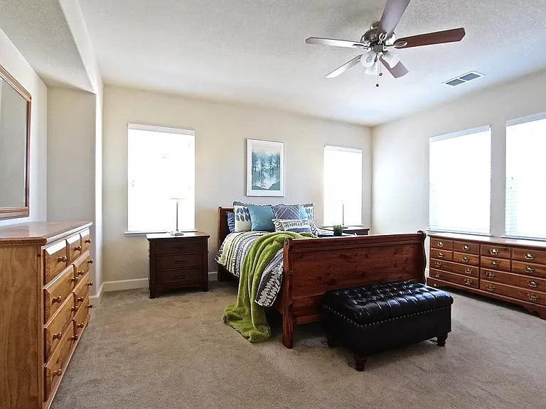 Master Bed Room