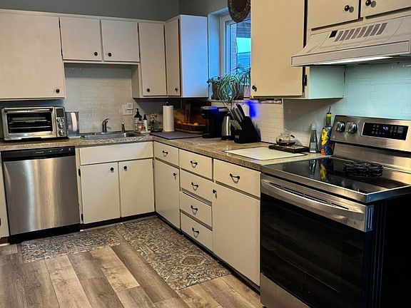 5th image of 531 Ventura Ct APT 1