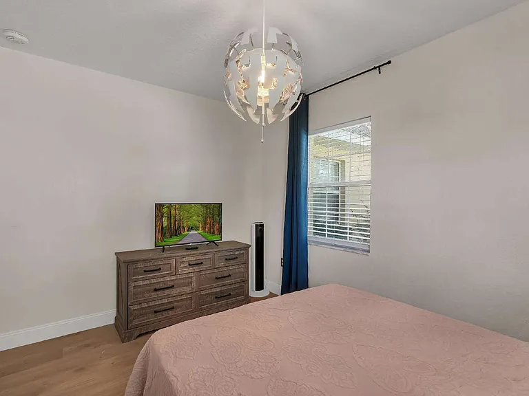 606 N Shore Dr — Photo 30