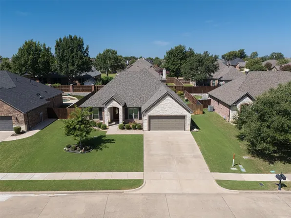 804 Bent Wood Ln, Cleburne, TX 76033