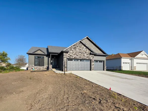 1602 Stoneham Dr, Mishawaka, IN 46544