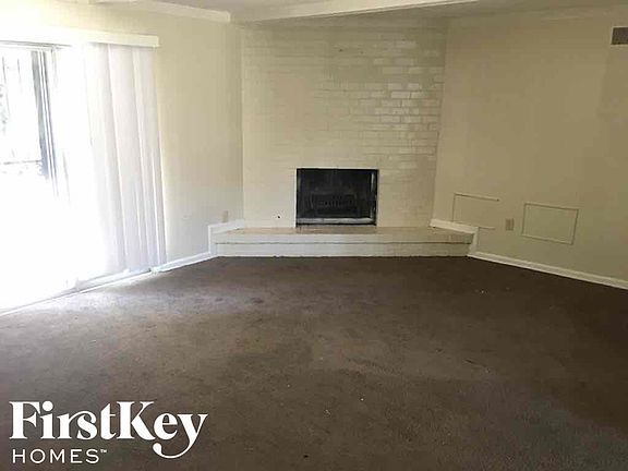 4th image of 3855 Jasmine Dr