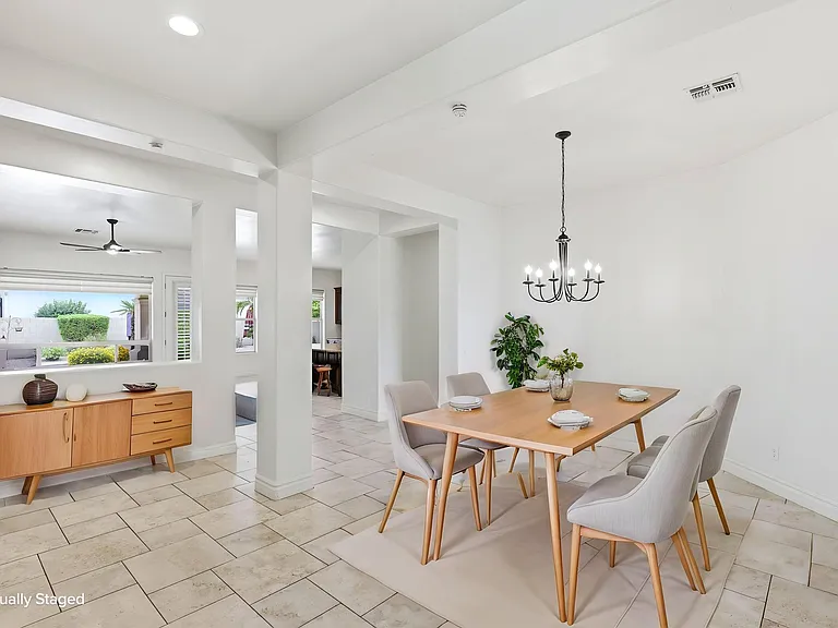 622 E Vinedo Ln — Photo 8