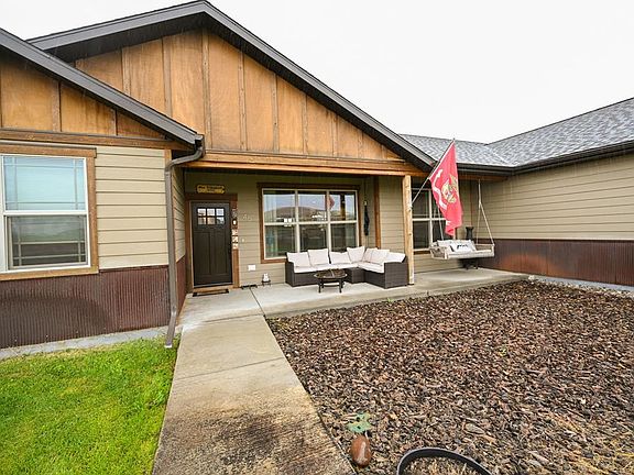 4th image of 45 Wild Rye Pl