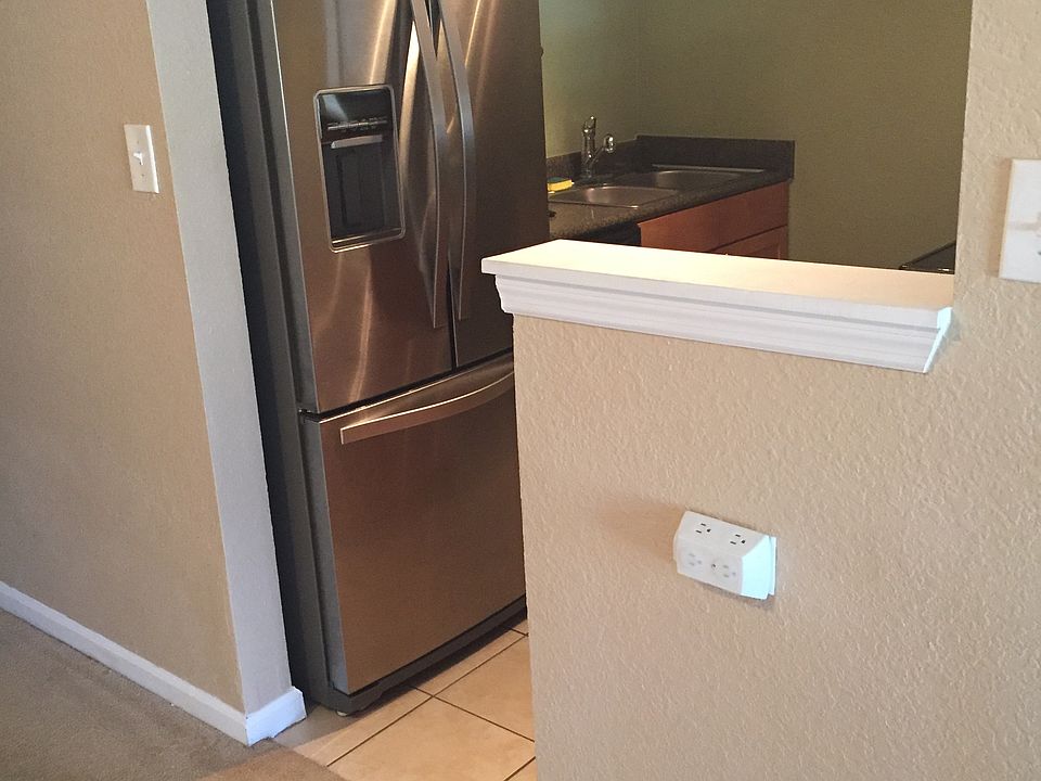 1st image of 124 Lewfield Cir