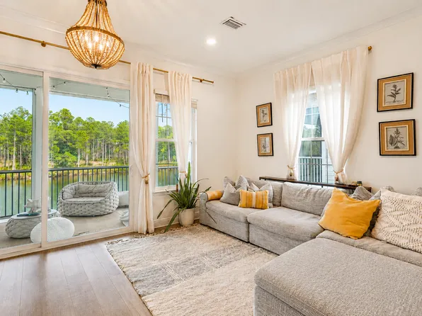 152 Kara Lake Dr, Santa Rosa Beach, FL 32459