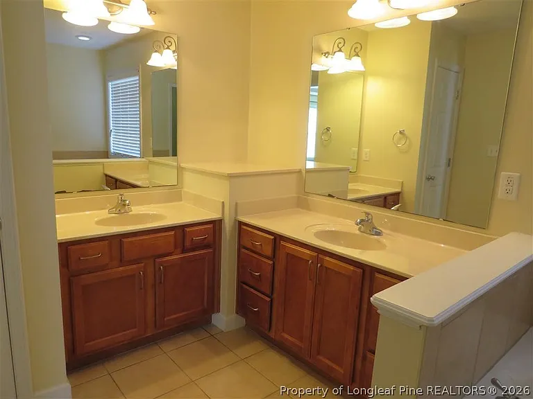 270 Hayden Ln — Photo 19