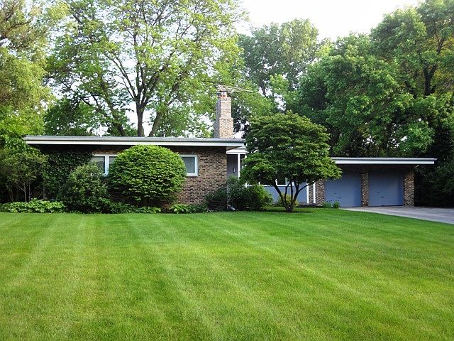 1st image of 765 W Longwood Dr