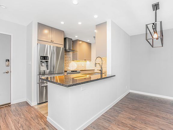 4th image of 1839 15th St #153
