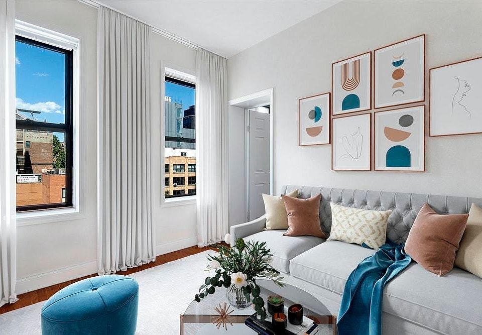 1st image of 55 Delancey St Front 3G