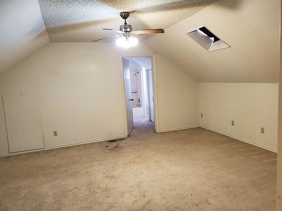 5th image of 3114 2nd Ave