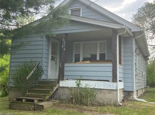 3386 McDonald Ave, Girard, OH 44420
