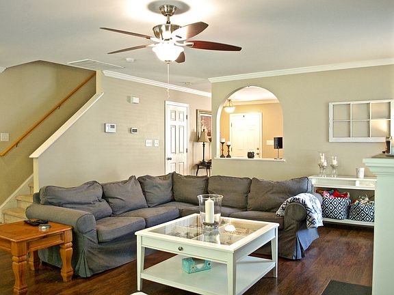 4th image of 1004 Woodside Park Ln