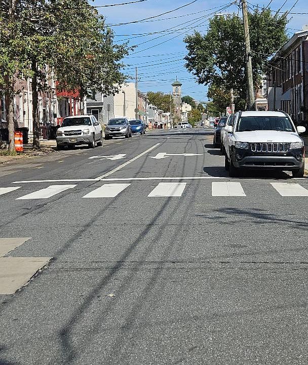 2nd image of 403 S Jackson St