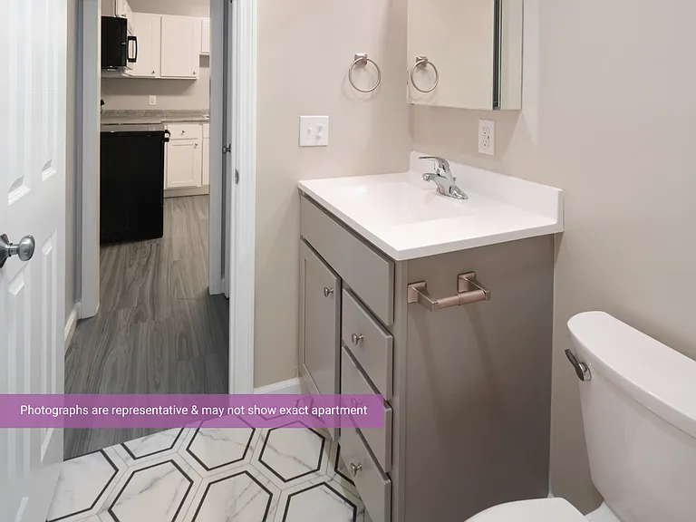 Champlain School Apartments — Photo 10