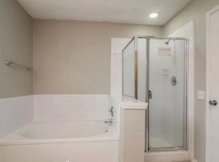 6736 Ambercrest Dr #0, Arlington, TX 76002