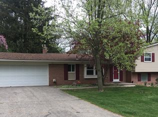 32900 Evergreen Rd, Beverly Hills, MI 48025