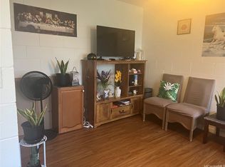 1470 Dillingham Blvd APT B112, Honolulu, HI 96817