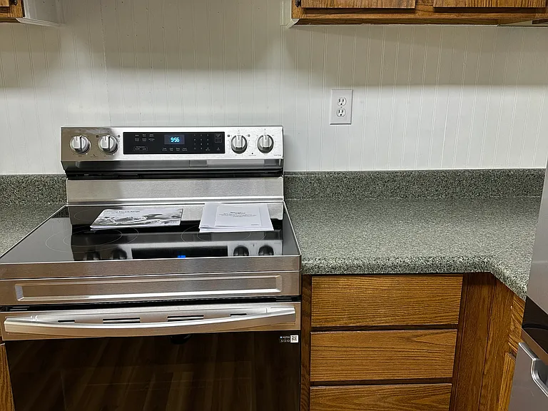 Brand new stove