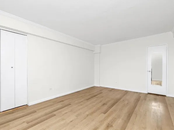 107-40 Queens Boulevard image 10 of 18