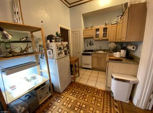 208 N Division St APT 4, Ann Arbor, MI 48104