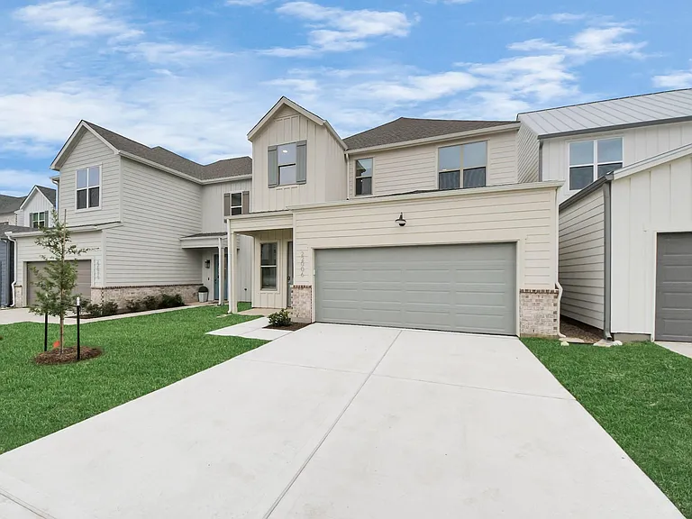 7318 Hadley Meadow Ln — Photo 46