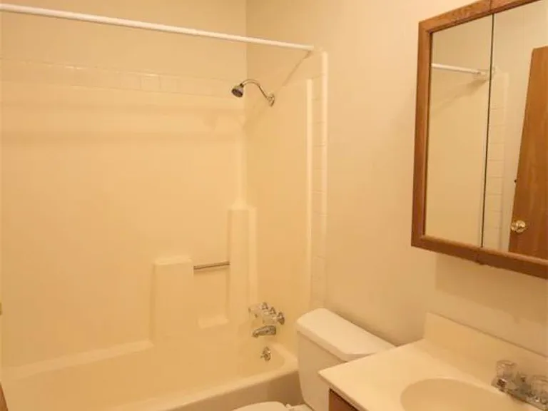 8674 Bluegrass Cir — Photo 21