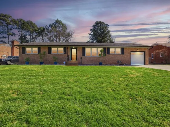 571 Viking Dr, Newport News, VA 23602
