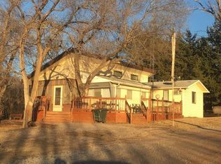 220 N Hummingbird Rd, Medicine Lodge, KS 67104