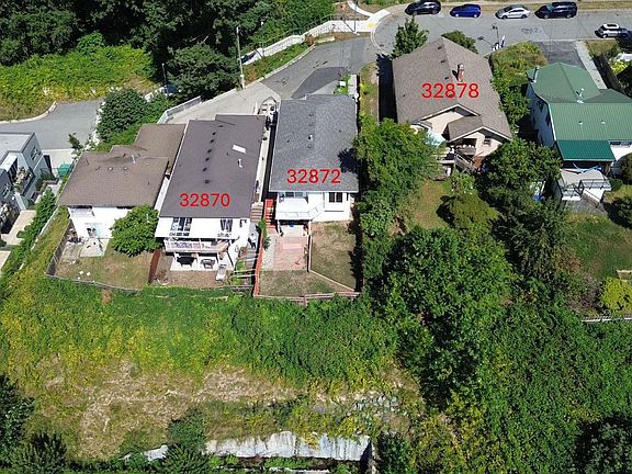 4th image of 32870 1st Ave