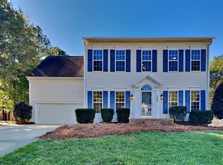 1335 Shimmer Light Cir, Rock Hill, SC 29732