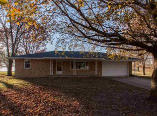 222 N Knollridge St, North English, IA 52316