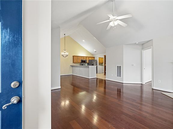 5th image of 161 Life Style Ln