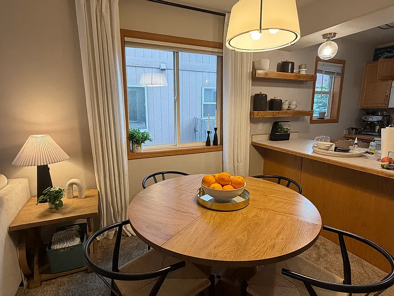 Silver Fox Ln — Photo 11