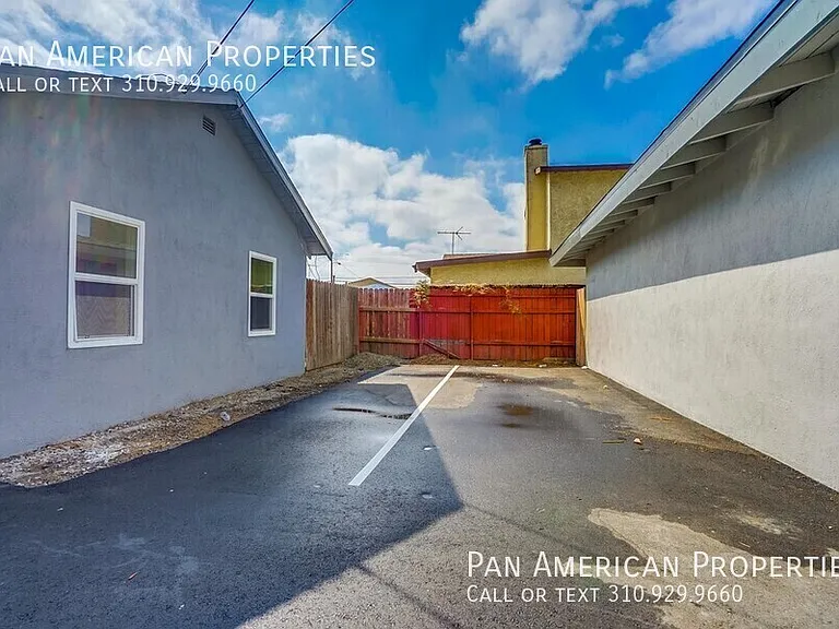 13842 3/4 S Arthur Ave — Photo 13