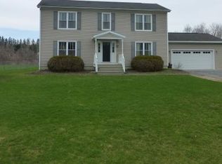 8 Tanbark Cir, Freeville, NY 13068