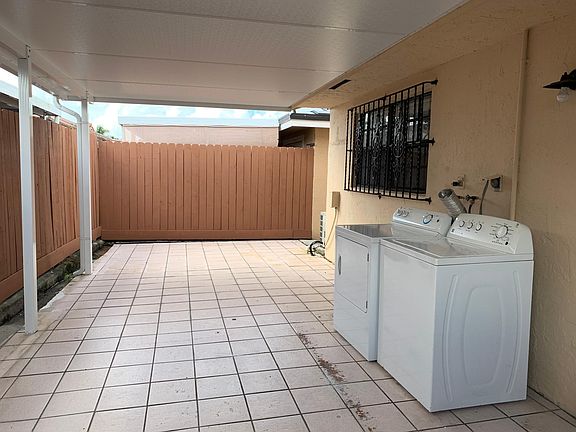 5th image of 8876 NW 116th St