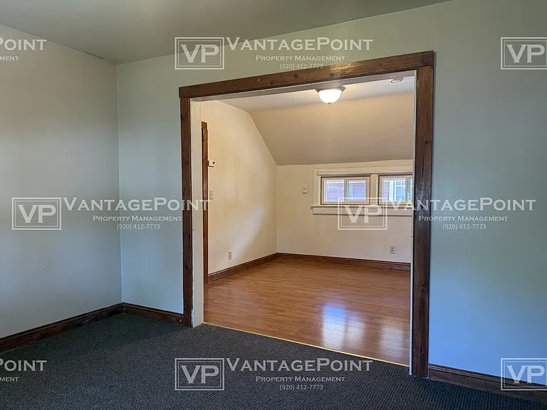 220 S Maple Ave — Photo 6