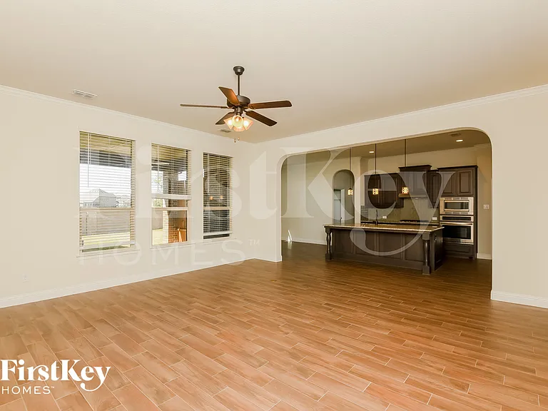 15229 Holly Bay Ct — Photo 2