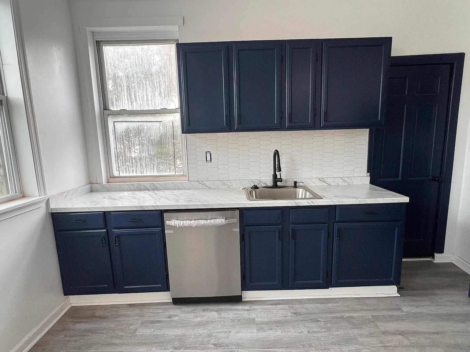 1 bed, $1,400 — Photo 4
