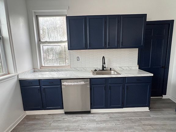 4th image of 1201 Washington Blvd #2